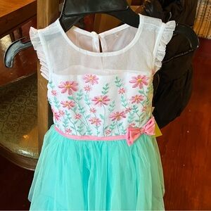 Jona Michelle dress girls size 5 brand new with tags on